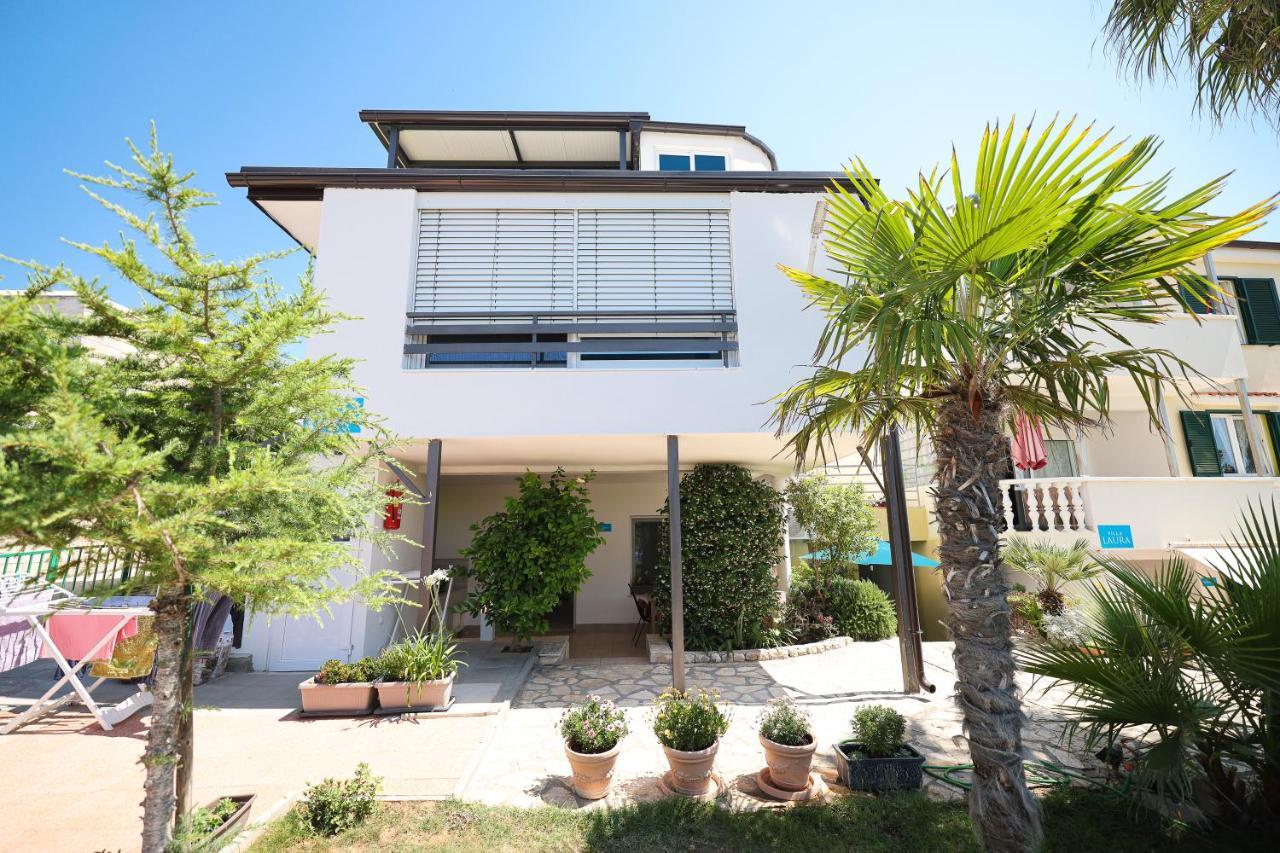 Apartments Malic Petrcane Exterior photo